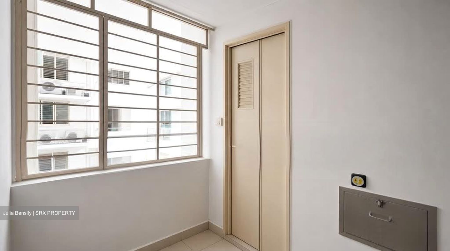 Lilydale (D27), Condominium #573393521
